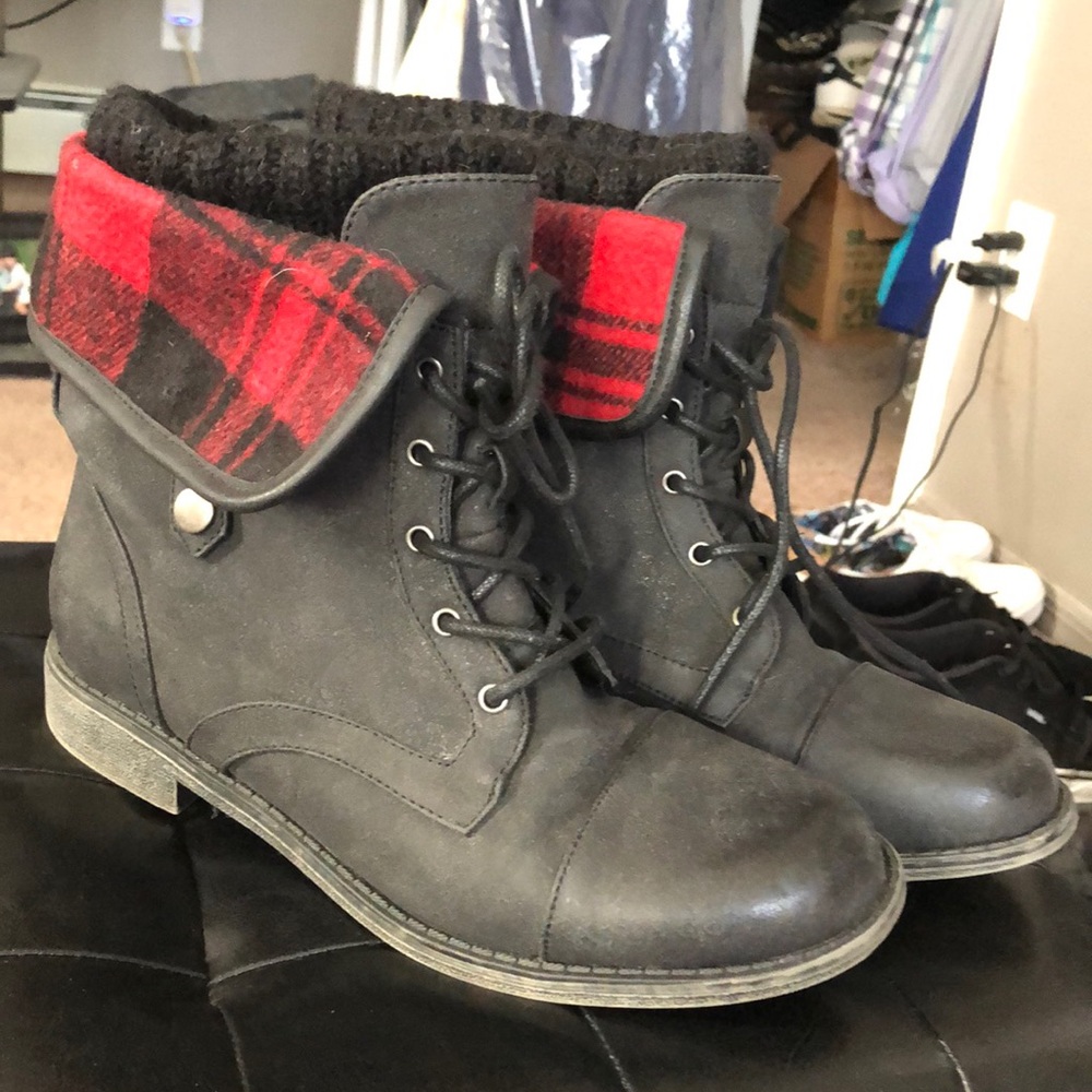 ❣️Combat boots with Buffalo Check inlay❣️